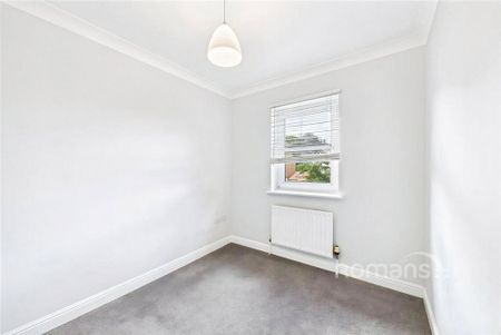 3 bedroom terraced house to rent - Photo 3