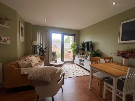 1 Bed Flat, Lawn Road, NW3 - Photo 4