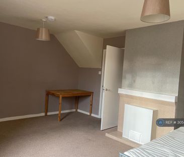 1 bedroom in a house share to rent - Photo 3