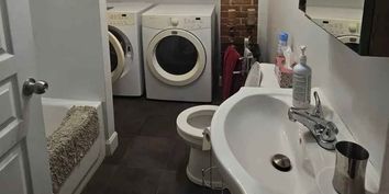 Logement 3 1/2 + Bureau Ou Petite Chambr - Photo 3