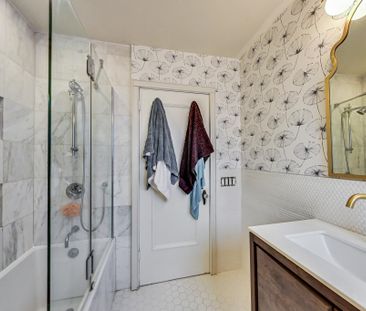 For Lease - 107 Neville Park Boulevard, Toronto, Ontario - Photo 3