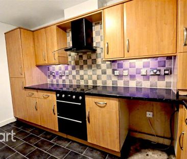 3 bedroom end of terrace house to rent - Photo 5