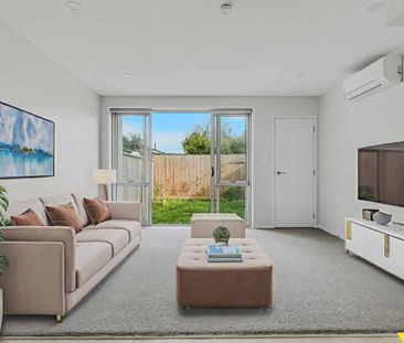 Modern, Low-Maintenance Living in Te Atatu Peninsula - Photo 2