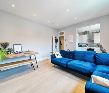 Hopton Road, London, SW16 - Photo 1