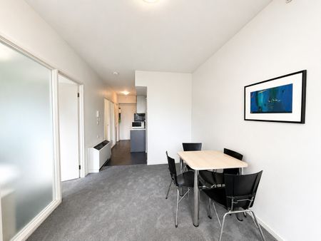 Convenient CBD Living, Well-Located Two-Bedroom Apartment - Photo 2