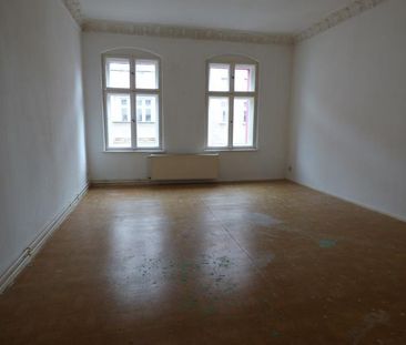 Großzügig geschnittene Altbauwohnung, nahe WISTA ***ein Zimmer ruhi... - Photo 4