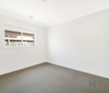 31 Harry Vallence Drive, 3340, Maddingley Vic - Photo 2