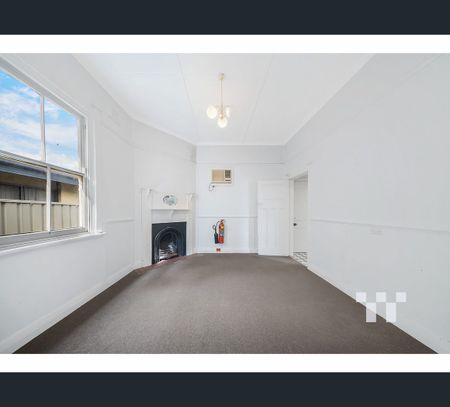 17 Lindus Street, Wickham, NSW 2293 - Photo 4