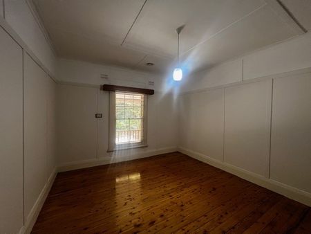 9 Warenda Street, Bowral NSW 2576 - House For Rent | Domain - Photo 2