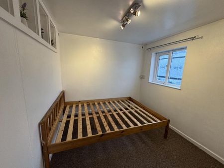 1 bedroom house to rent - Photo 3