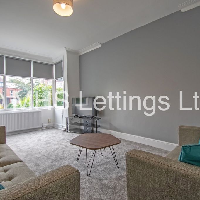 4 Bedroom End Terraced House for rent in Talbot Mount - Photo 1