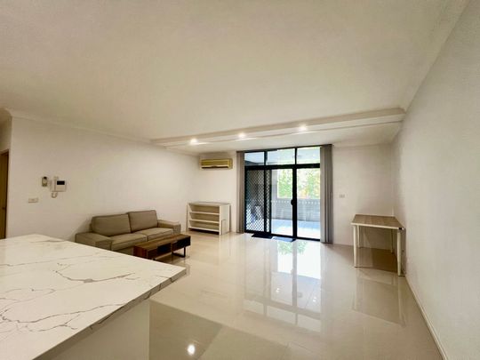 One-Bedroom Apartment with Car Space, Fresh Paint, and Fully Furnished - Photo 1