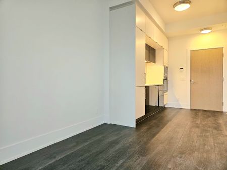 For Lease - 1 Edgewater Drive Unit# PH29, Toronto, Ontario - Photo 3