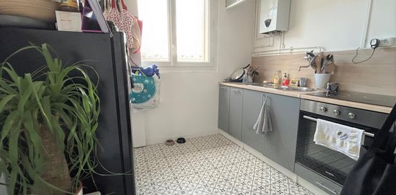 Location Appartement 2 pièces 46m² LE HAVRE 76600 - Photo 2