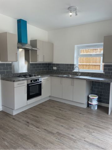 Beresford Road, Poole - Photo 3