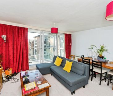 2 bedroom flat to rent - Photo 6