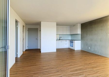 Attraktive 2.5-Zimmerwohnung mit komfortabler Loggia - Photo 2