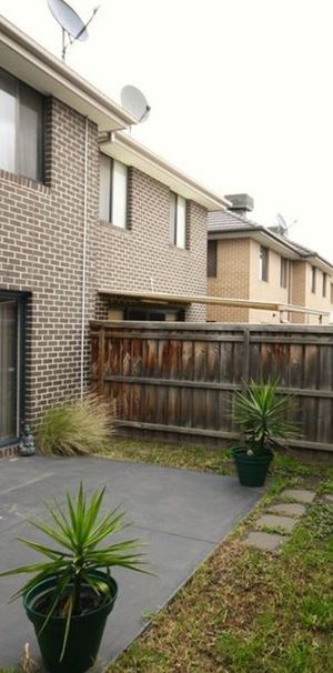 2 Ulmara Parkway, 3012, Maidstone Vic - Photo 1