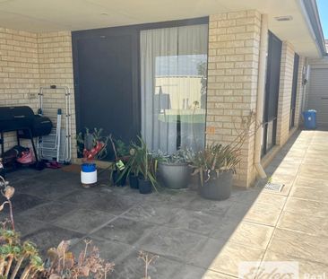 Parkway Delight - Photo 4