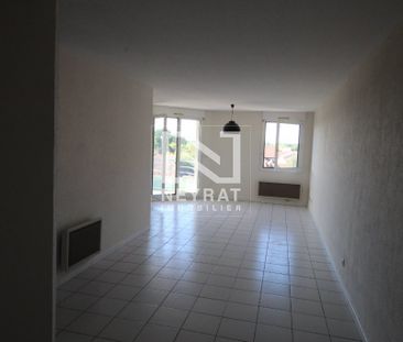 Location Appartement 2 pièces 55m² ST GERMAIN DU BOIS 71330 - Photo 1