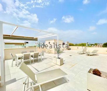 Alquiler de ático en Calle Emilia Pardo Bazán, 3 - Photo 4