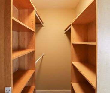 For Lease - 4302 Trail Blazer Way, Mississauga, Ontario - Photo 2