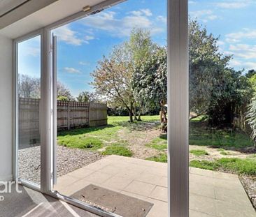 4 bedroom detached house to rent - Photo 6