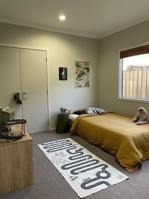 Charming 3BR Townhouse in Havelock North - Photo 1