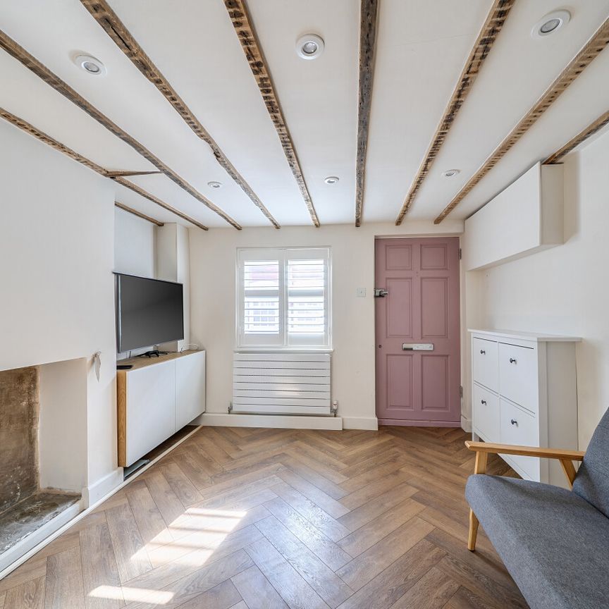 2 bedroom terraced house to rent - Photo 1