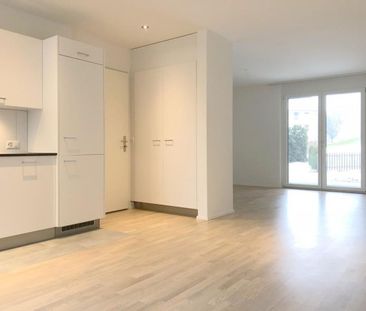 Modern 2.5 room apartment with balcony in a good location in St. Ga... - Foto 3