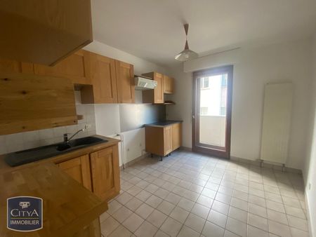 Location Appartement 3 pièces 69m² CHAMBERY 73000 - Photo 2