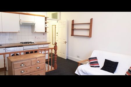 Studio Flat, St. Augustines Road, NW1 - Photo 2
