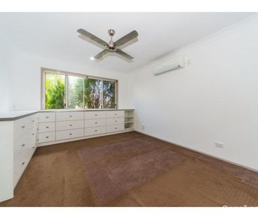 16 Pandora Crescent, Pacific Pines QLD 4211 - House For Rent | Domain - Photo 6