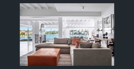 Luxury Waterfront Living with World-Class Harbour Views - Photo 2