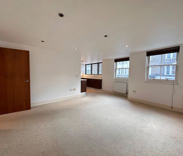 1 Bed Flat, Lee High Road, SE13 - Photo 1