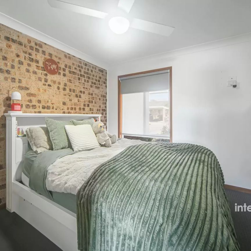 Low Maintenance and Great Location - Photo 1