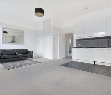 Lordship Park, London, N16 - Photo 3