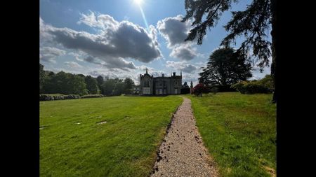 4 bedroom flat to rent - Photo 3