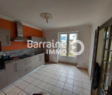 Location appartement à Plouénan, 3 pièces 78.92m² - Photo 2