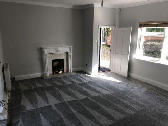 2 bedroom cottage to rent - Photo 1