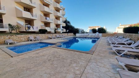 Oportunidade Imperdível: Apartamento T2 em Alvor para Arrendamento Anual - Photo 4