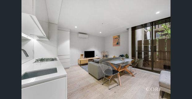 Fully Furnished 2-Bedroom with a Carpark in Ikebana building - Photo 1