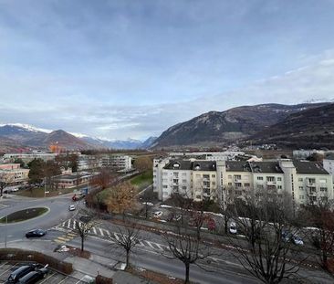 Bel appartement de 3.5 pièces au 7ème étage partiellement rénové av... - Foto 3