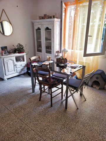 Location Appartement 2 pièces 62m² HYERES 83400 - Photo 2