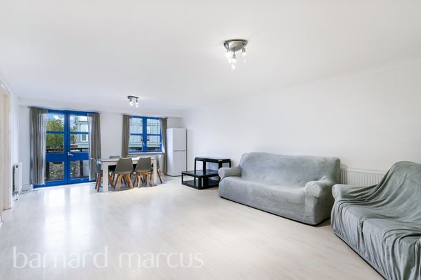 High Street, Brentford - Photo 1