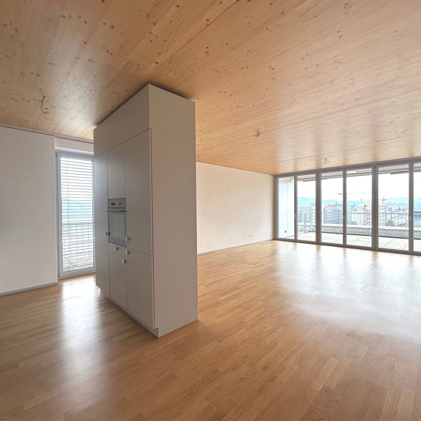 Your exclusive attic apartment above the rooftops of Winterthur! - Foto 1