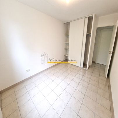 Appartement T3 avec balcon et parkings privés dans résidence sécurisée avec piscine - Photo 1