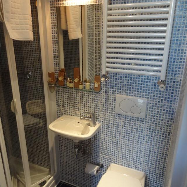 Flat 14 Cartwright Gardens, Bloomsbury WC1H 9EH - Photo 1