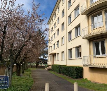 Location Appartement 3 pièces 69m² VILLEFRANCHE SUR SAONE 69400 - Photo 5
