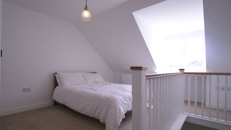 20 Newdawn Place, CHELTENHAM GL510FR - Photo 3